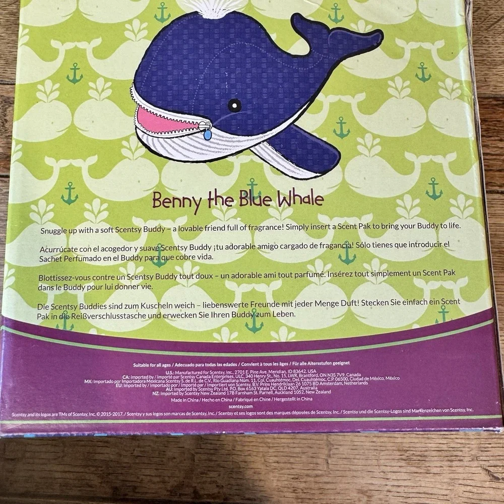 Scentsy Benny the Blue Whale Plush Blue Denim‎ Style Scent Pak Holder